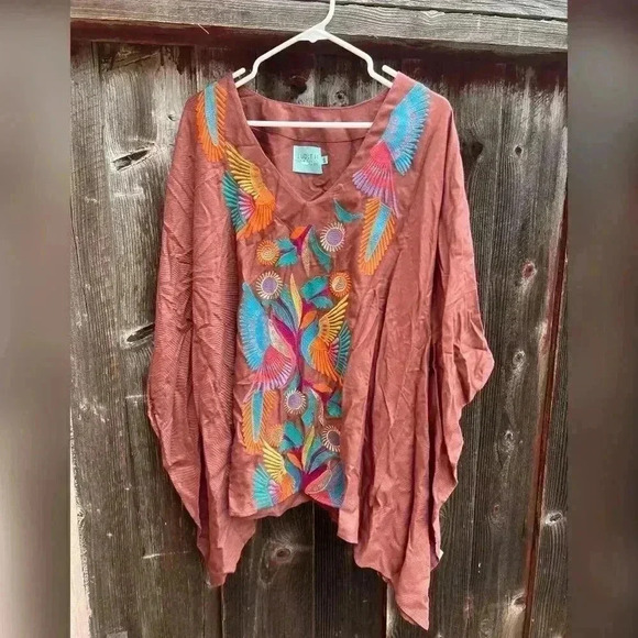 Judith March METALLIC BOHO BIRD TUNIC Like New - Picture 3 of 7